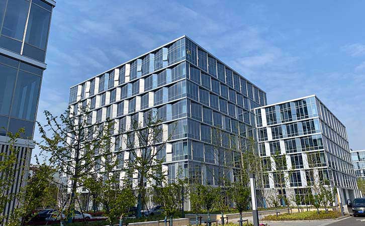 临港浦江智慧广场外观